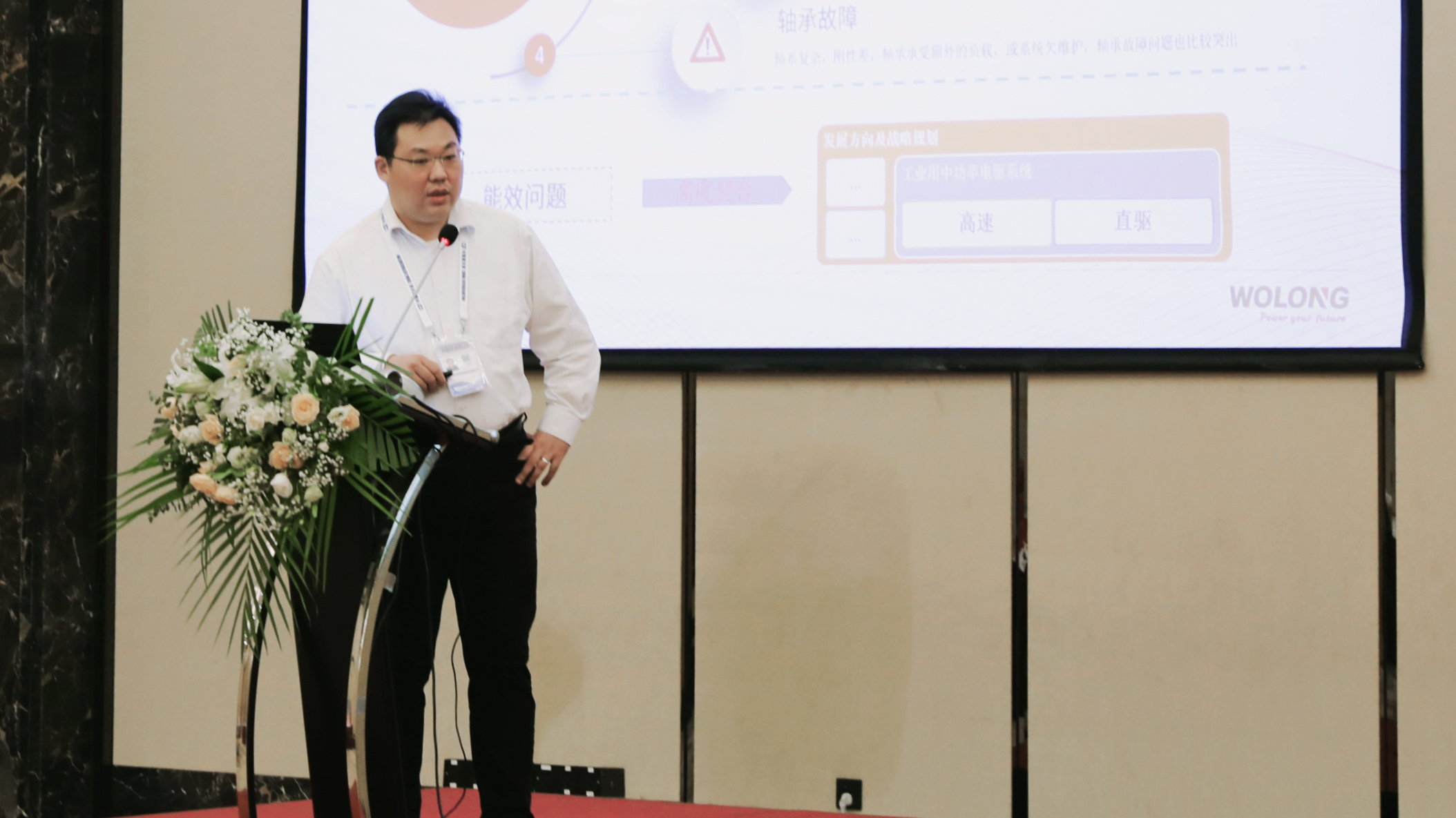 16600225241871301E25.jpg 朱.jpg